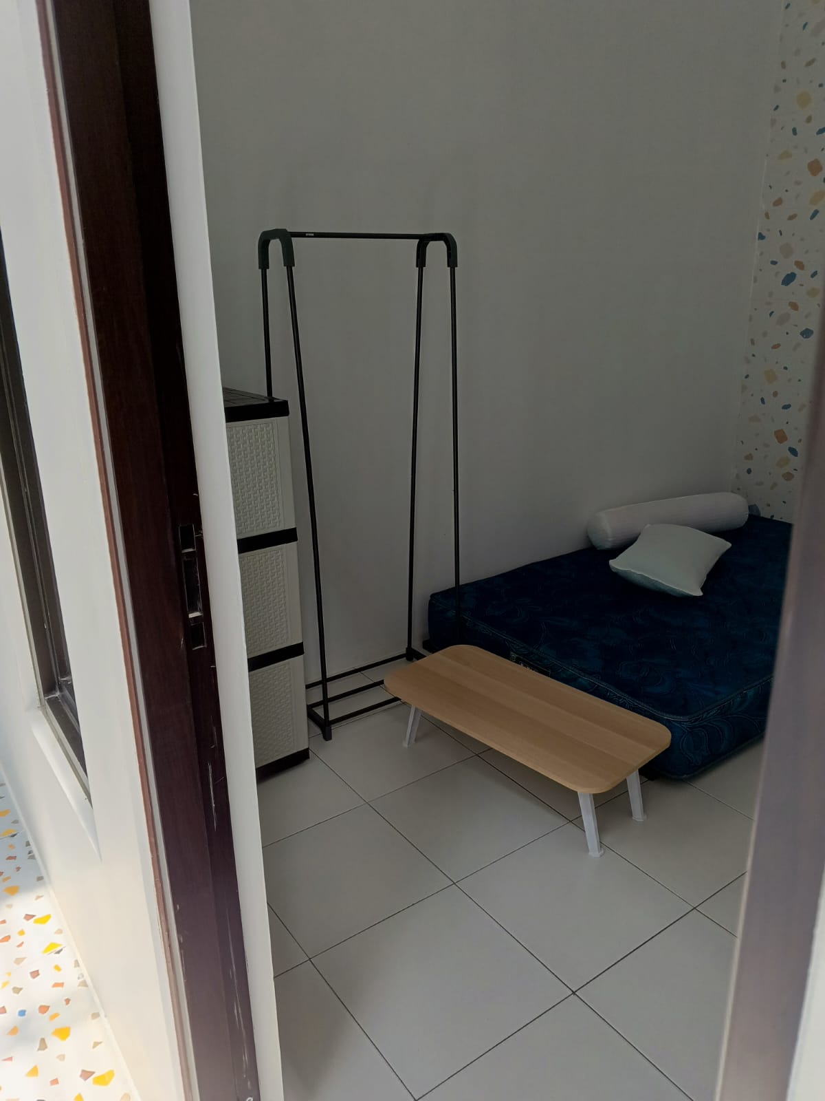 Kamar 09